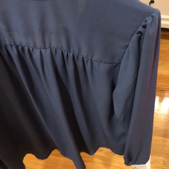 Pearls blouse - Picture 7 of 8